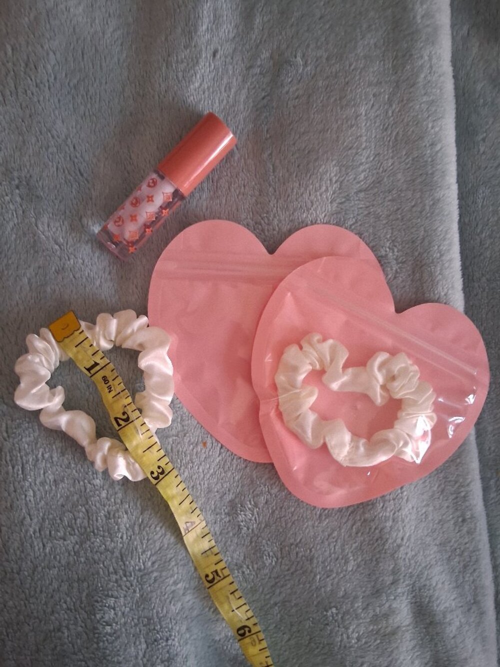 Scrunchie Lippie Set - Picture 2 of 5